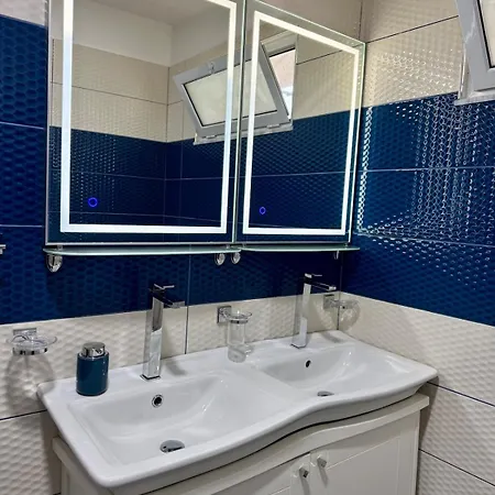 شقة Park تيرانا